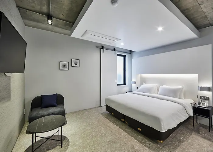 Intro Hotel Pusan